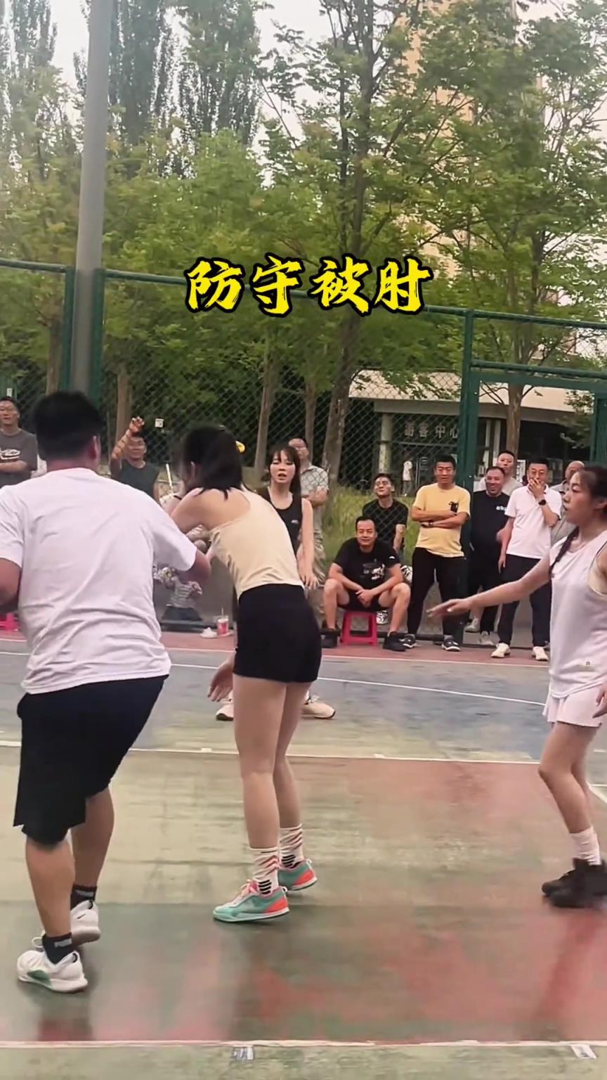 不懂就問：吧友們和女生打野球會(huì)上對(duì)抗嗎